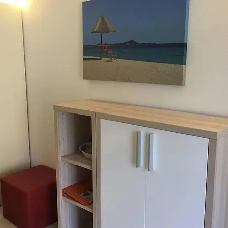 Appartamento La Chiocciola, Confort, Self Check-in, Parking Gratuito, Fronte Bus Arst, Navetta Mare E Postazione Noleggio Monopattini Elettrici Villasimius