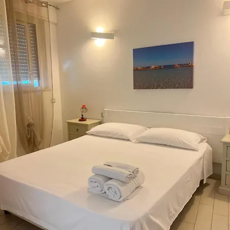 La Chiocciola Confort, Parking Gratuito, Fronte Bus Arst, Navetta Mare E Postazione Noleggio Monopattini Elettrici Apartament