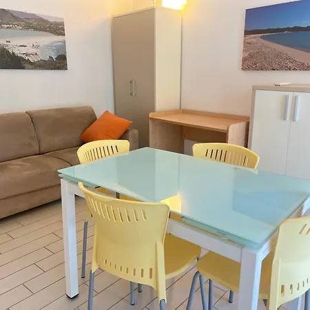 La Chiocciola Di Beniamino, Confort, Parking Gratuito, Fronte Bus Arst, Navetta Mare E Postazione Noleggio Monopattini Elettrici Apartamento Villasimius