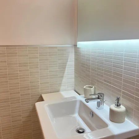 Apartament La Chiocciola Confort, Parking Gratuito, Fronte Bus Arst, Navetta Mare E Postazione Noleggio Monopattini Elettrici Villasimius