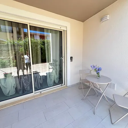 Apartamento La Chiocciola Di Beniamino, Confort, Parking Gratuito, Fronte Bus Arst, Navetta Mare E Postazione Noleggio Monopattini Elettrici Villasimius